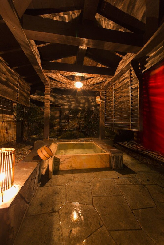 貸切露天風呂 鳳鳴の湯(2)