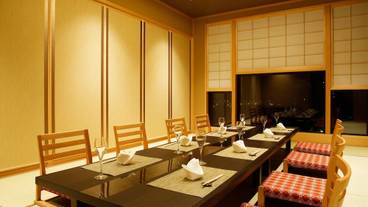 レストラン / 32