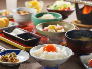 1. 朝食の濃厚卵かけごはんが楽しみ！「ホテルひさご荘」3844689