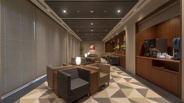 ロビーラウンジ / 11