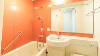 スタンダード ルーム ダブルベッド 1台 + ロフトベッド1台　禁煙