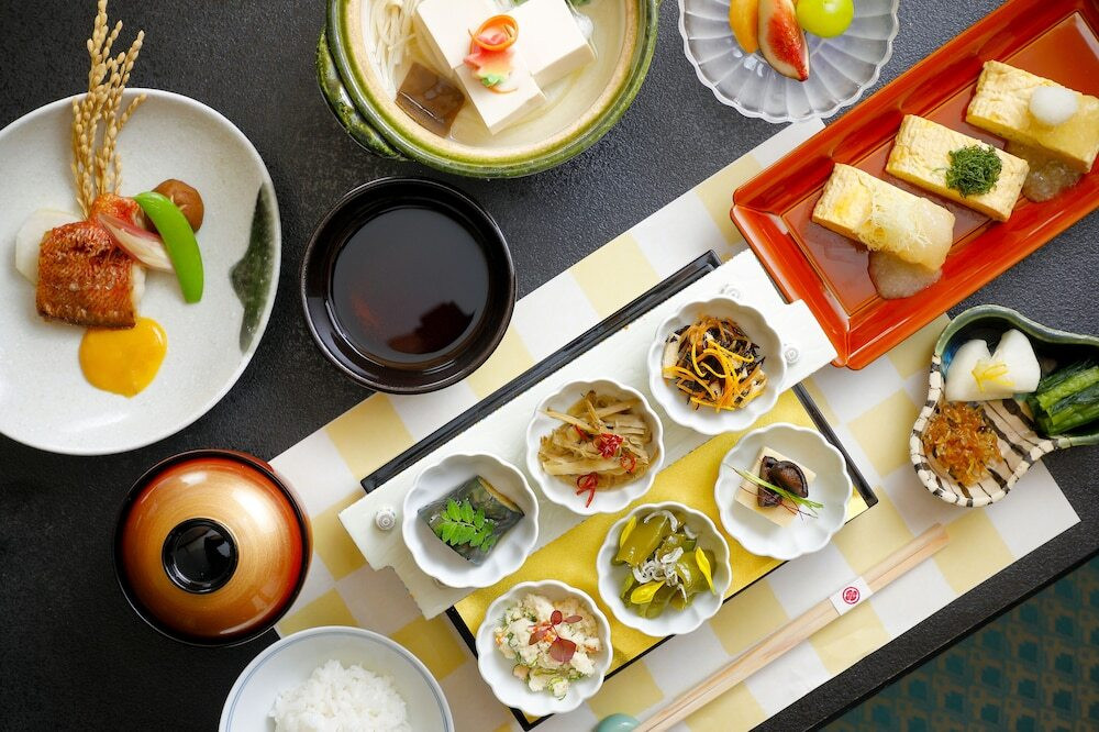 朝食