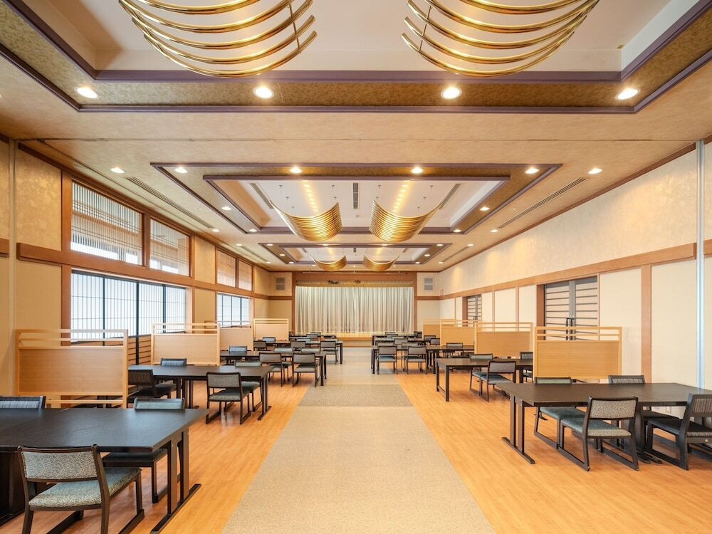 レストラン
