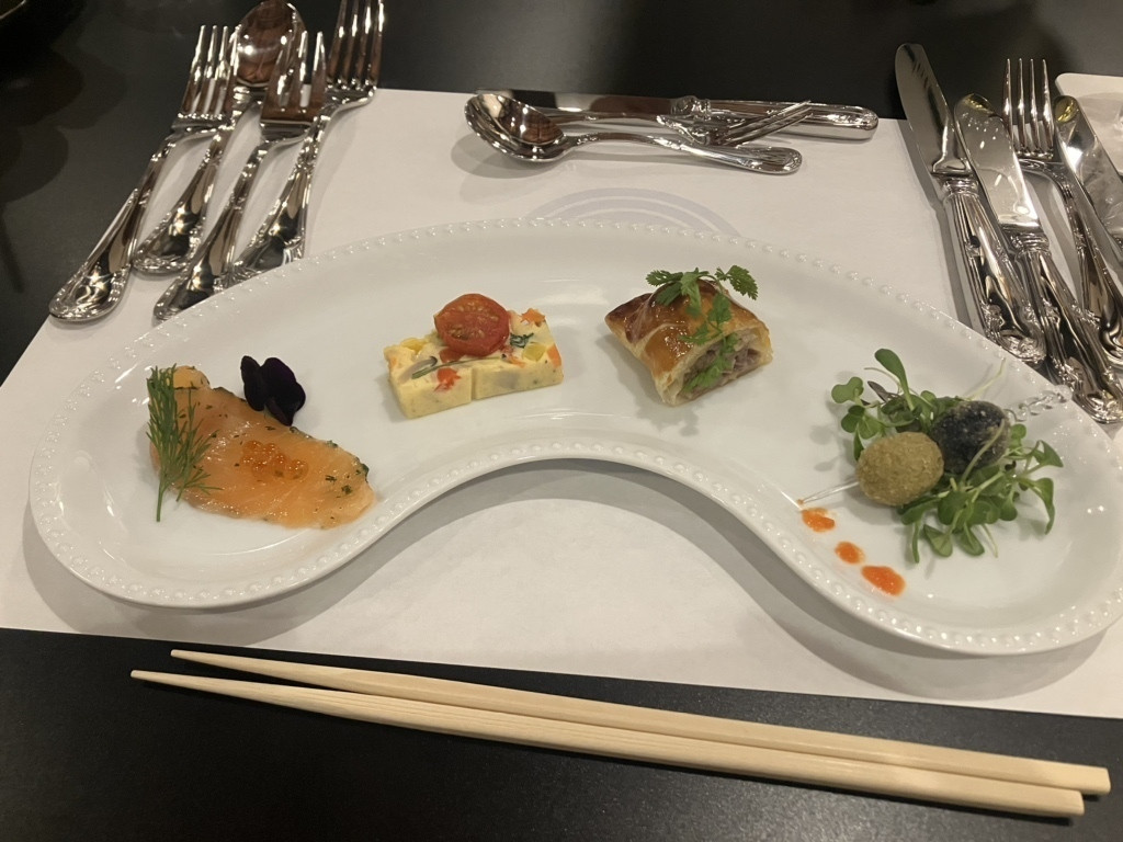 レストラン シュルラコート_コースメニュー例①