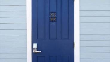 施設の入り口 / 4