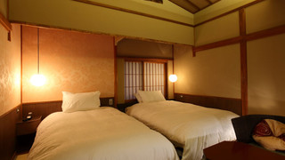 薄紅 ツインベッドルーム 禁煙