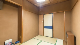 和室 2人部屋 共用バスルーム  喫煙可