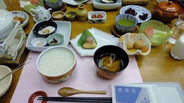 朝食一例 / 8
