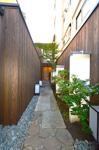 プライベートの「納涼床」が魅力！1日1組限定の京町家4233250