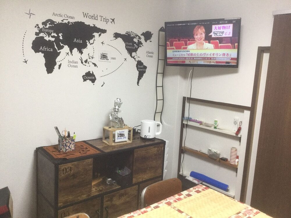 客室内のダイニングエリア