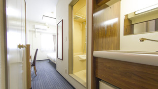 コーナーセミダブルルーム 喫煙可  (ハウスキーピングは有料オプション)