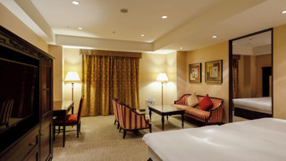 フォース[正ベッド4台] 禁煙（80平米）