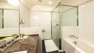 Triple Premium Deluxe