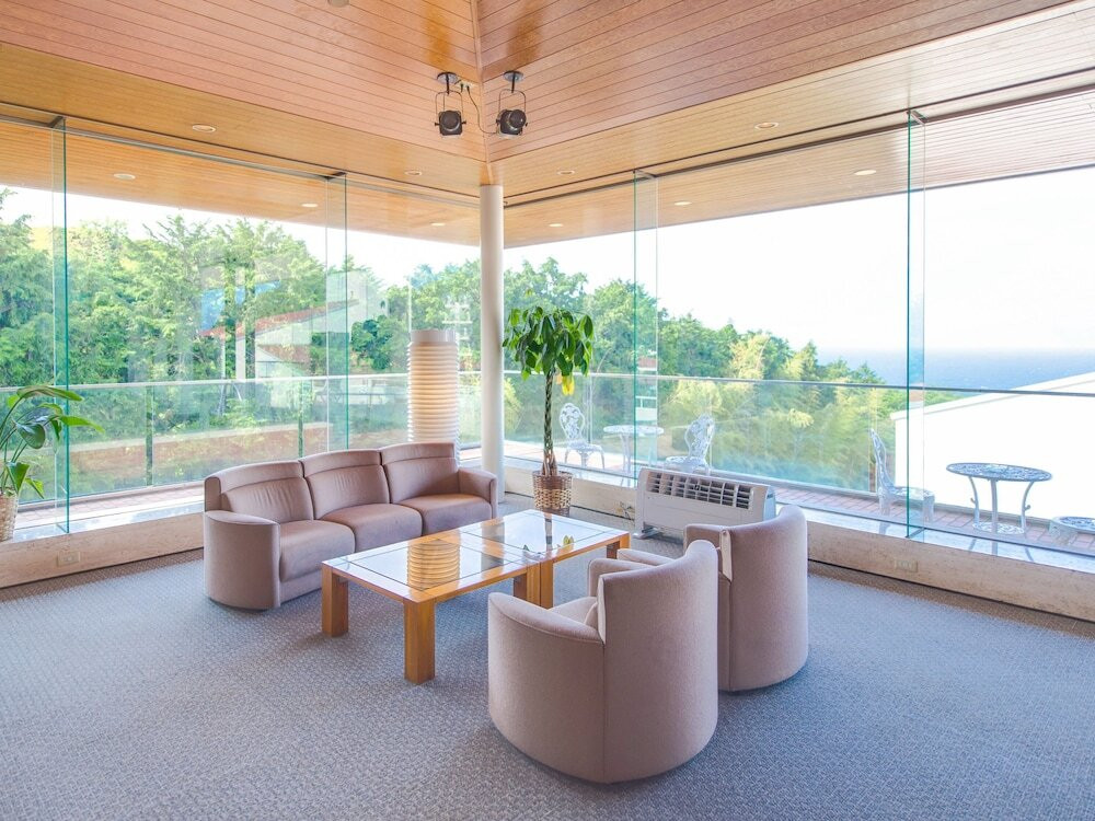 ロビー応接スペース