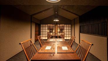 レストラン 嵓の内装(2) / 4