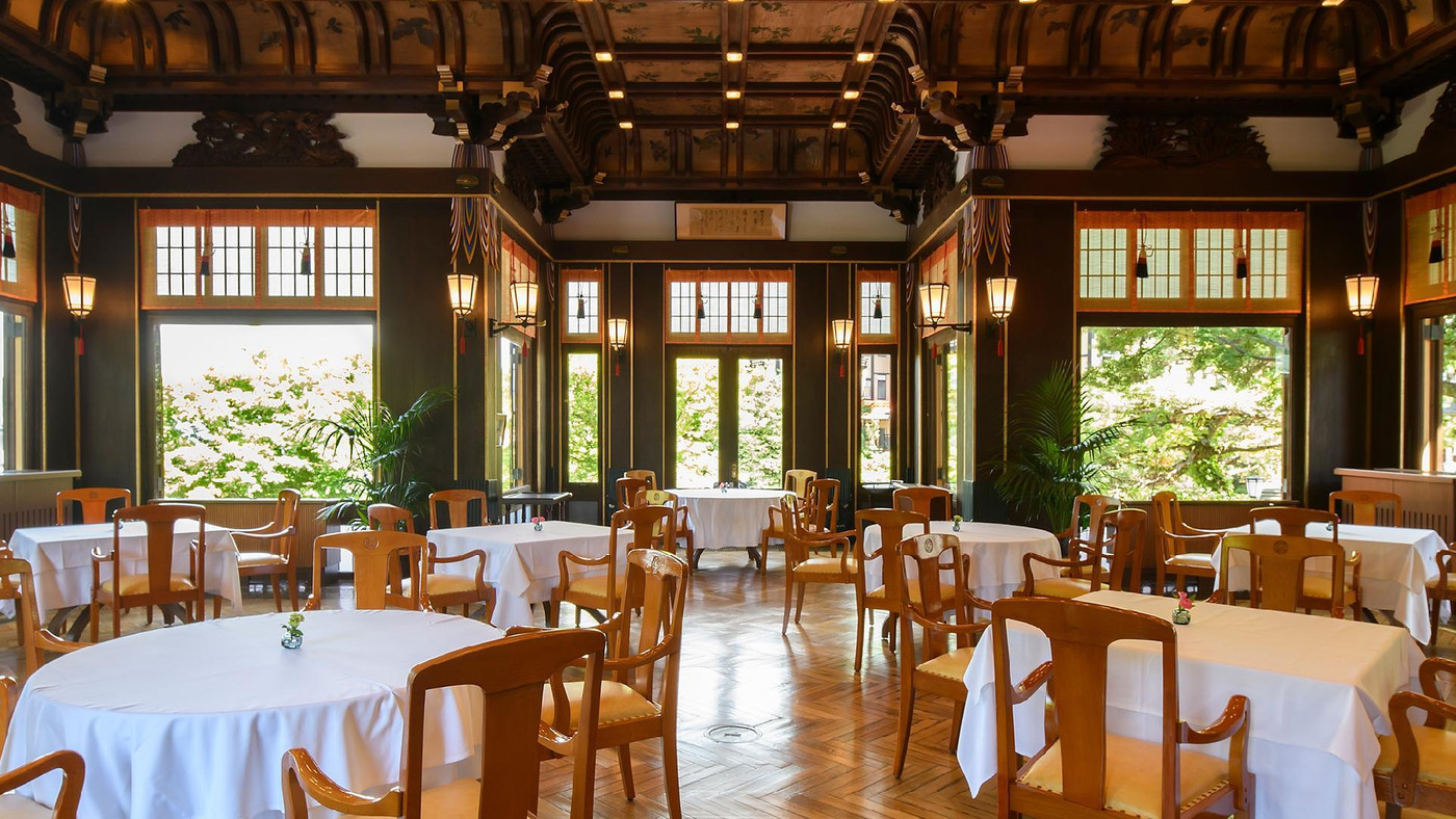 明治から続く由緒あるホテル。今も昔も箱根のランドマーク3410767