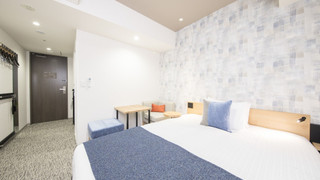 コンフォートダブルルーム（クイーンベッド1台）2名利用 禁煙