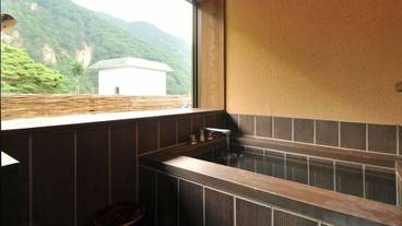 深めの浴槽 / 27