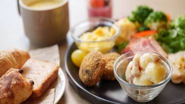 朝食ビュッフェ / 12