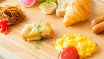 食事・飲み物 / 4