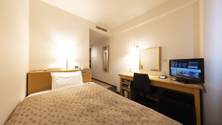 セミダブルルーム 喫煙可