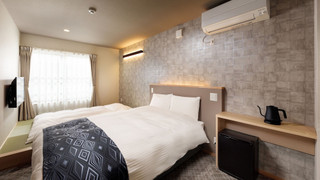 ダブルルーム 201