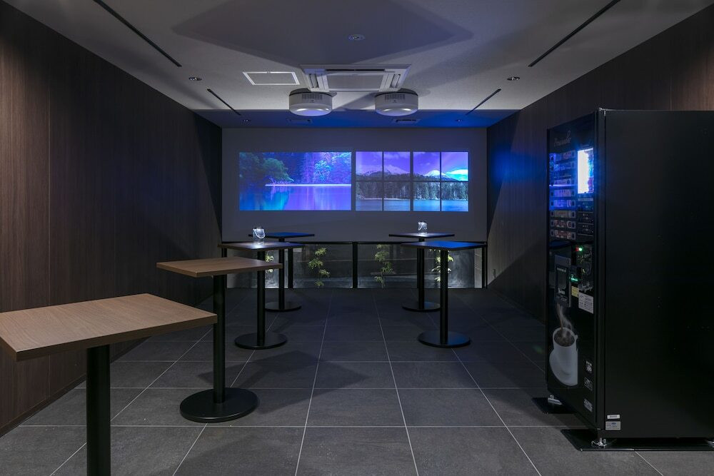 ロビーラウンジ