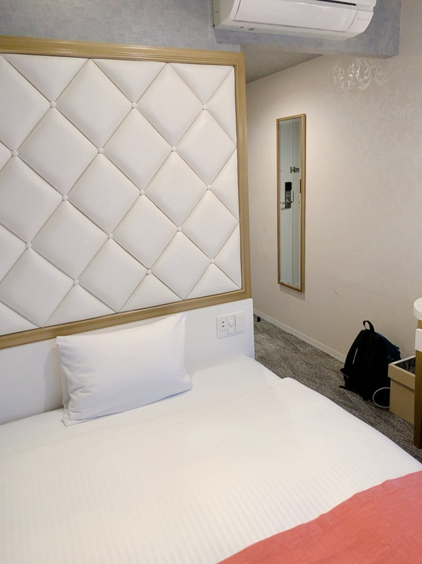 セミダブルルーム