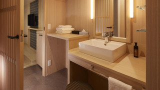 [禁煙] ショートステイ: 20時イン翌10時アウト (スタンダードツインルーム)/シャワーブース