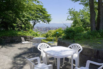 「展望台カフェ」 内観 52478972 植物園の中にあるので、季節の花々を鑑賞しながらランチも出来ますよ～。
