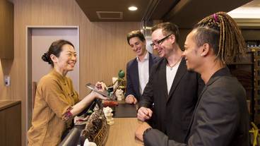 内部エントランス / 2