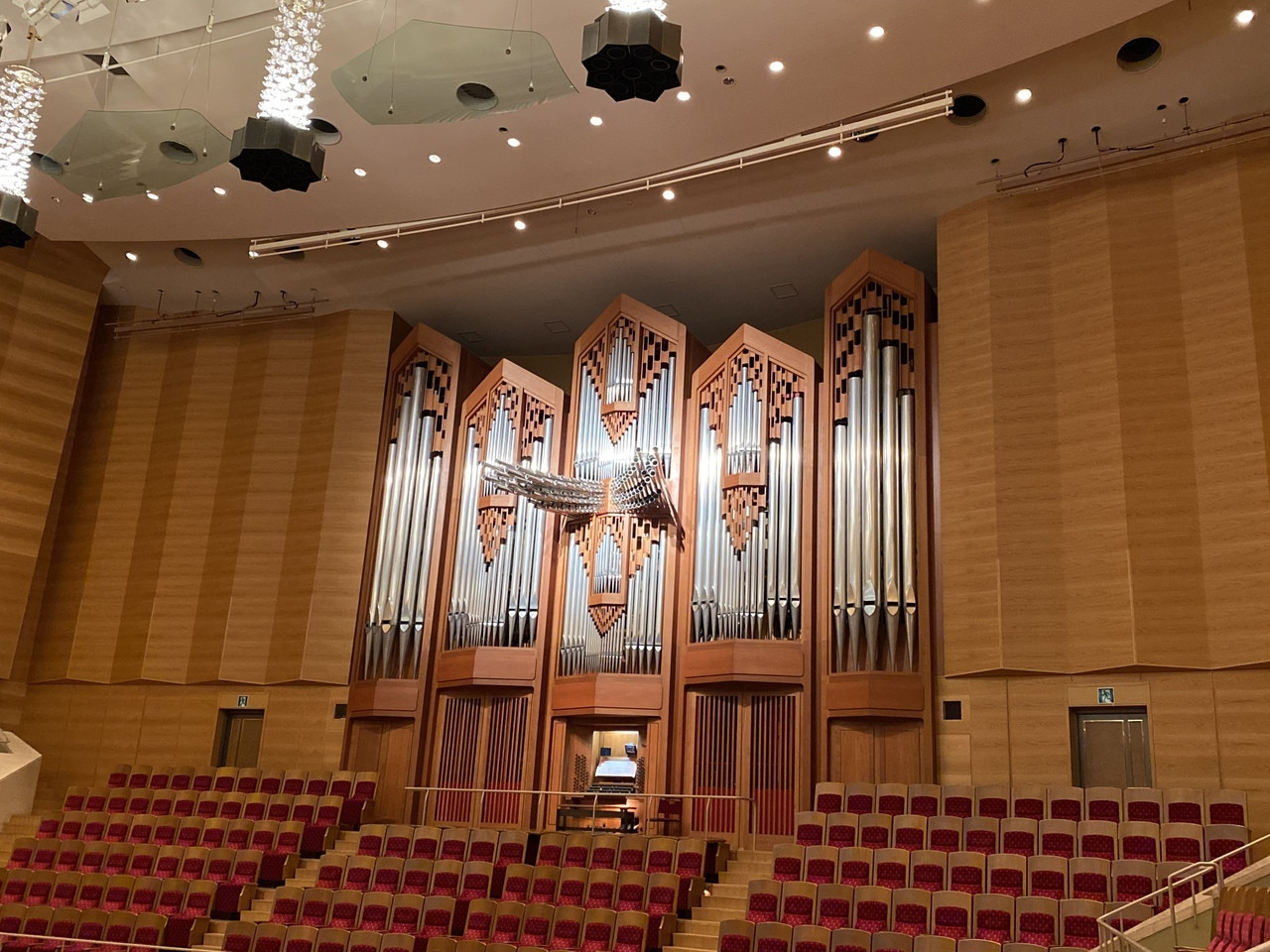 コンサートホール近くにホテルステイして感動の余韻に浸る♪3655871