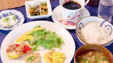 食事・飲み物 / 2