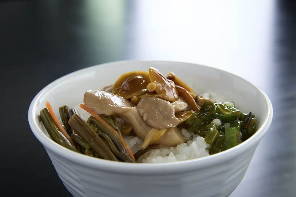 朝食