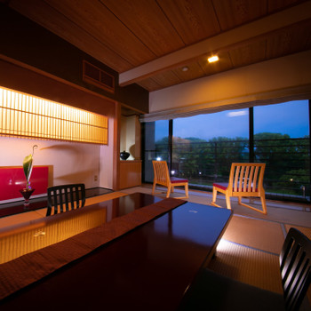 川沿いに佇む、和モダンな老舗温泉宿3977999