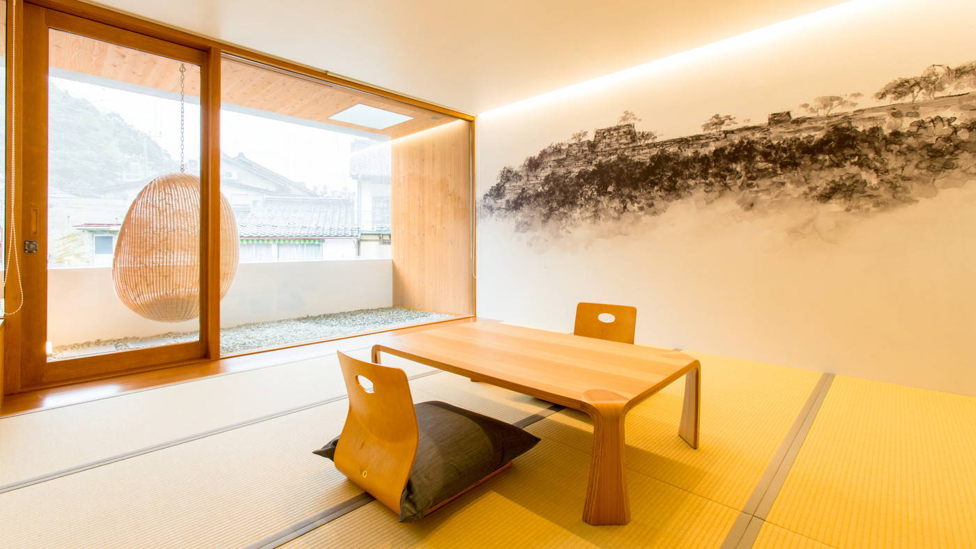 カフェも併設♪消防署をリノベーションしたおしゃれ宿4010393