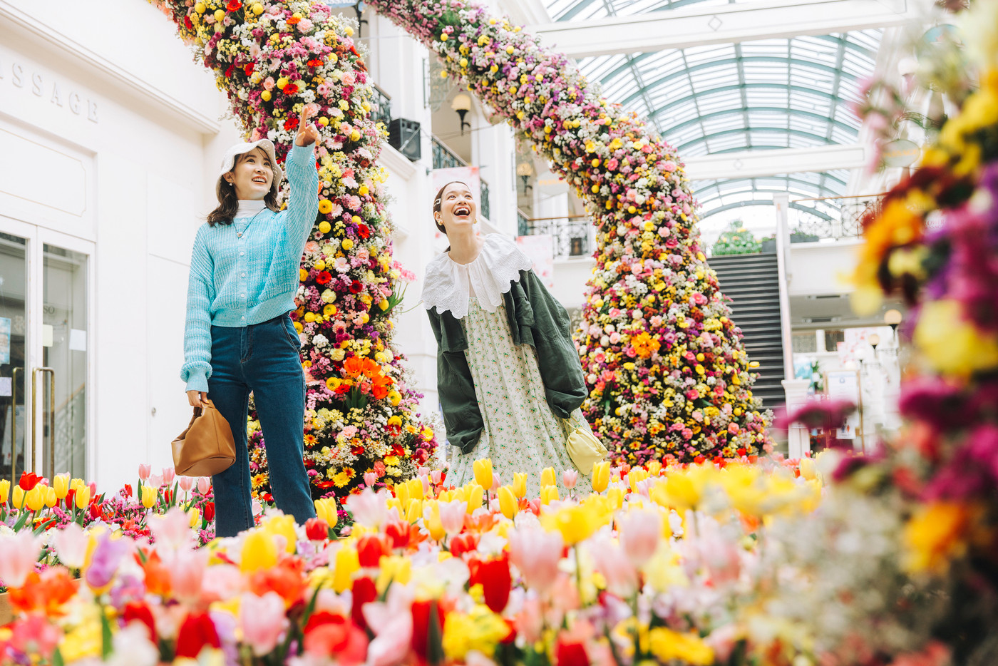 春のお花があふれ出すこの時季だけのアートも2606689