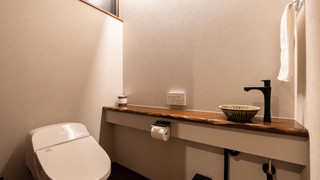 KAWASEMI (Stay in a train) 禁煙