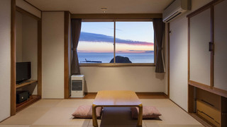 和洋室 (ツイン+和室6畳) ウォシュレットトイレ付  禁煙