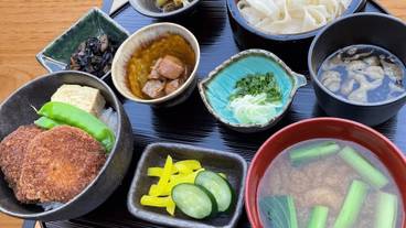 食事・飲み物 / 1