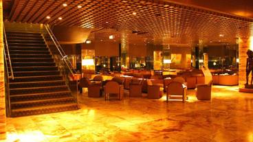 内部エントランス / 6