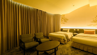 デラックス ダブル 禁煙 (ベッド幅240cm 35平米)