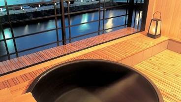 深めの浴槽 / 16