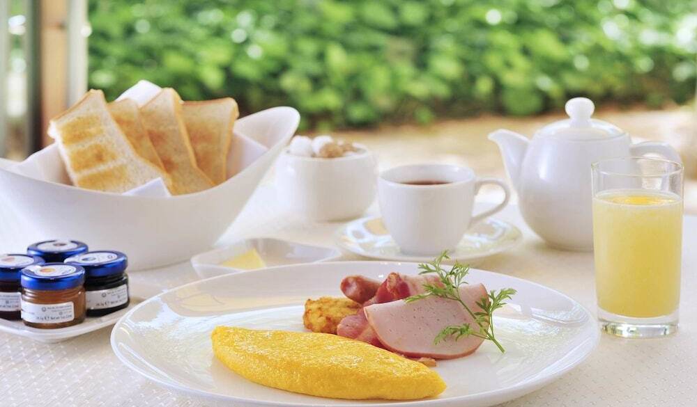 日本庭園を見ながら
和洋選べる朝食を / 1