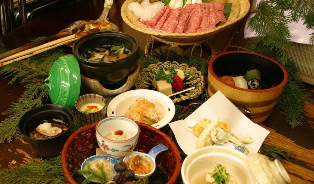 飛騨牛のすき焼き① / 2