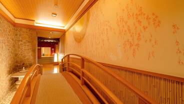 施設内の設備 / 16