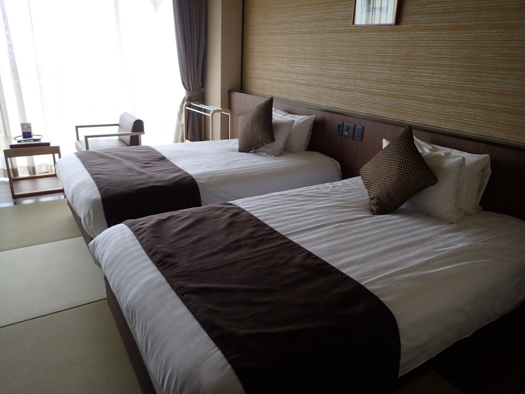 シモンズベッド セミダブル