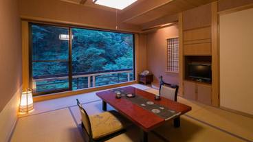 四万温泉 豊島屋（シマオンセン セイリュウカン トシマヤ） / 1