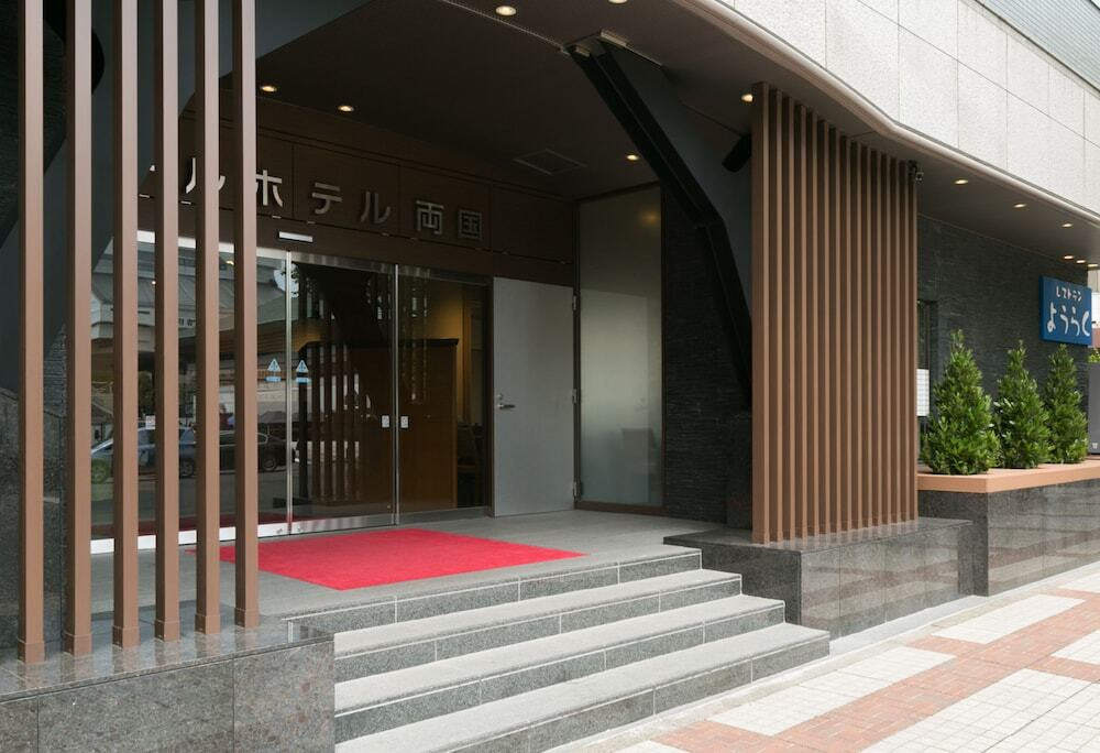 施設の入り口