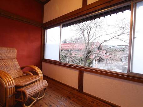 FUJI SAKURA HOUSE / 4